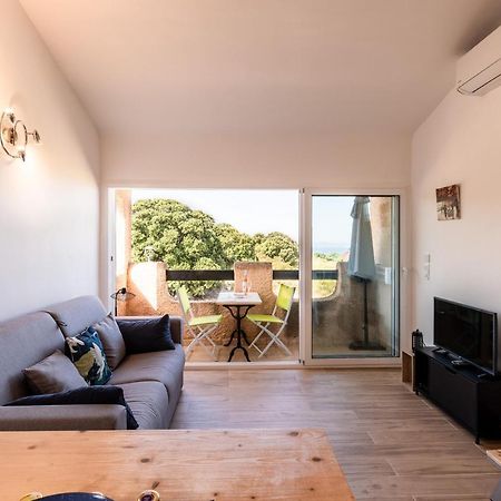 Ambroggio - Grand Studio Avec Mezzanine - Vue Mer Lumio  Bagian luar foto